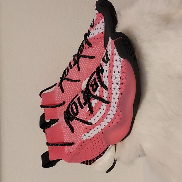 ..... Other - Men's Pharrell Williams Sneakers